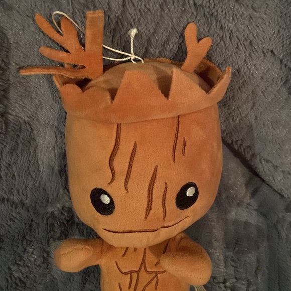 3/$30 ๐ Cute Little baby tree plush (Groot?) - Picture 6 of 10